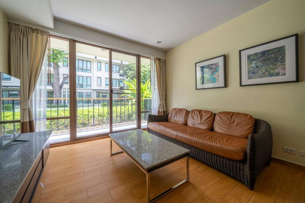 Apartment 2-bedroom Sea View 1f 1min To Cicadamarket Hua Hin