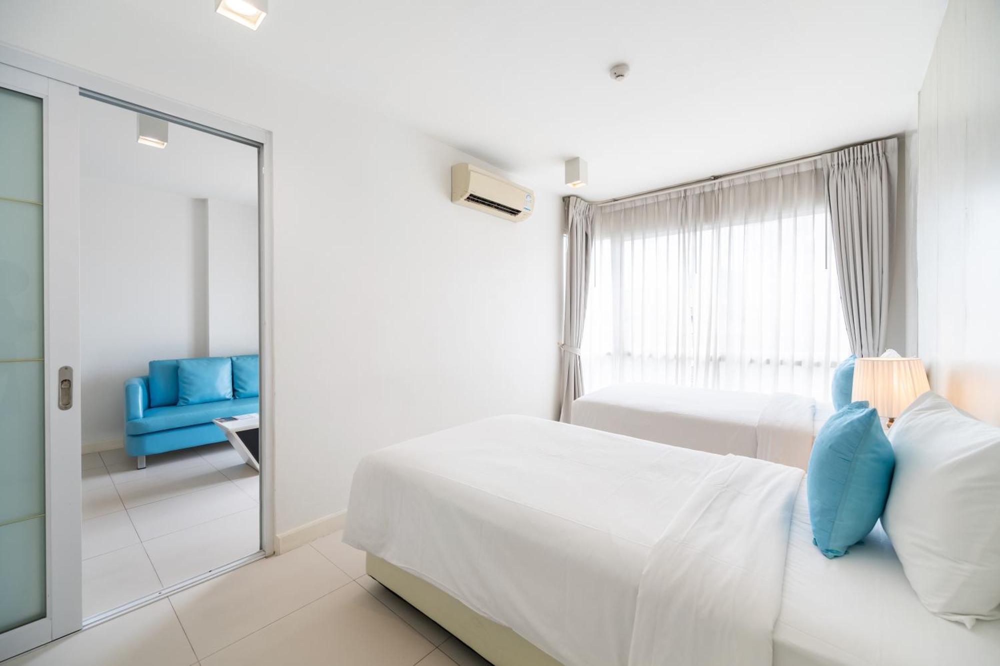 Royal Pavilion Hotel 4*