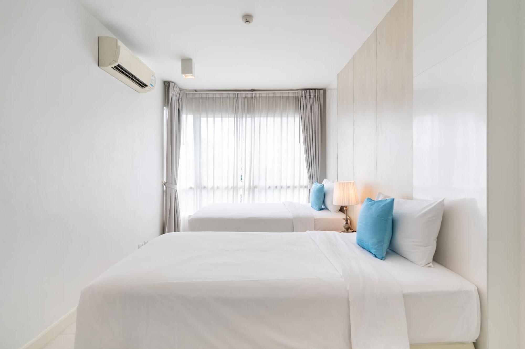 Royal Pavilion 4* HHQ