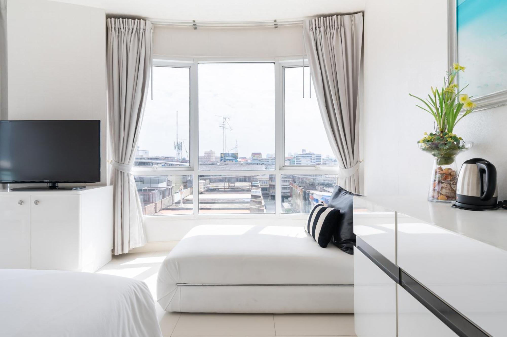 Royal Pavilion Hotel 4*