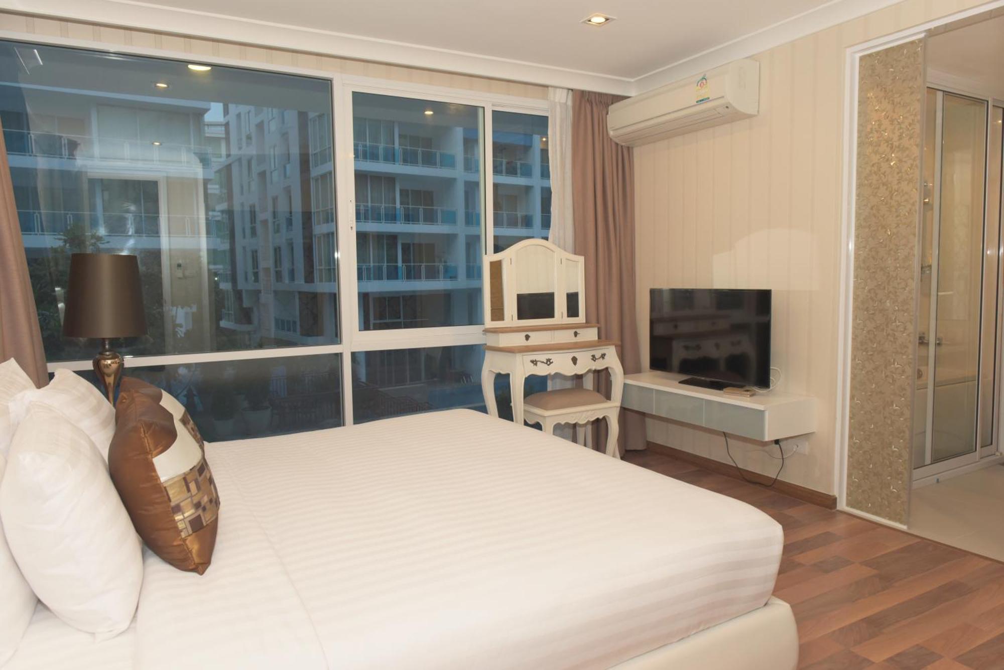 My By Grandroomservices * Hua Hin
