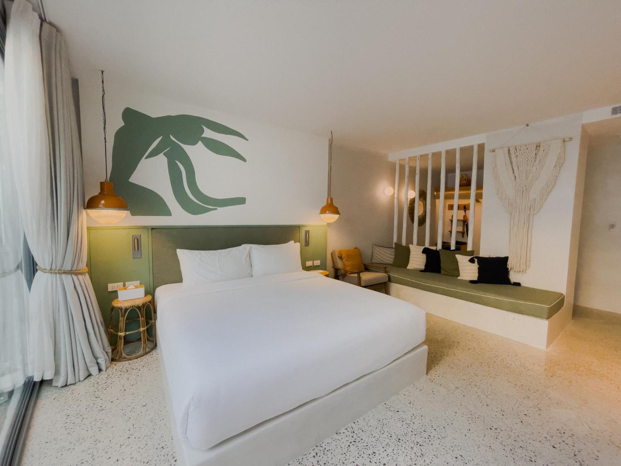The Peri Resort HHQ
