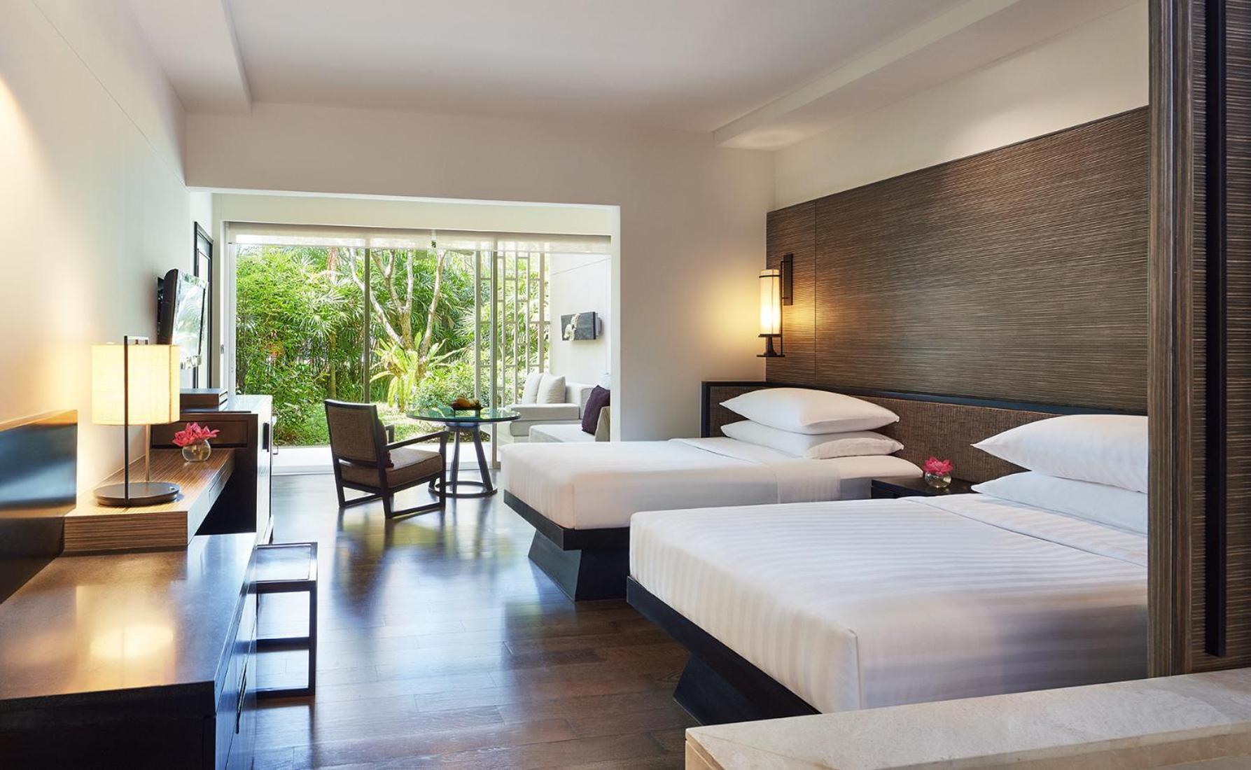 Hyatt Regency Hotel 5*