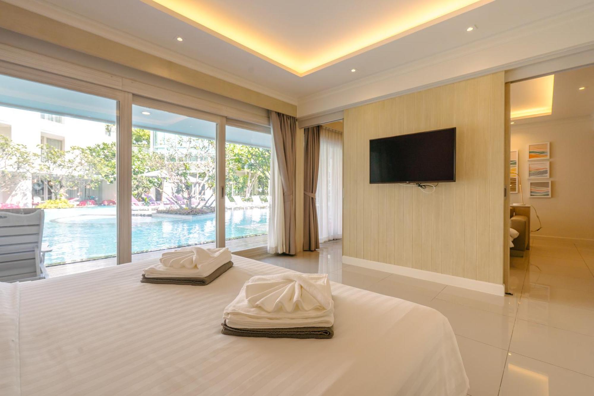 Hotel The Sea Cret HHQ