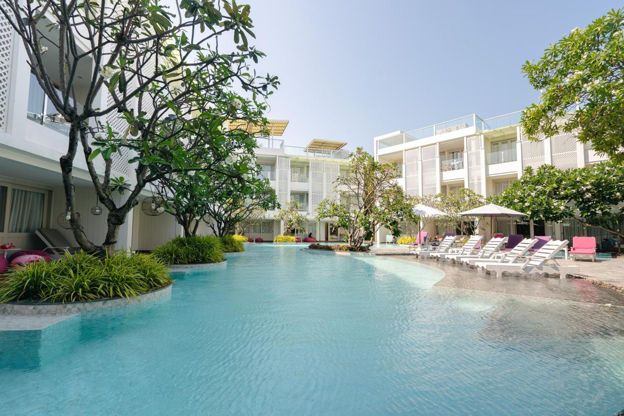 Hotel The Sea Cret HHQ