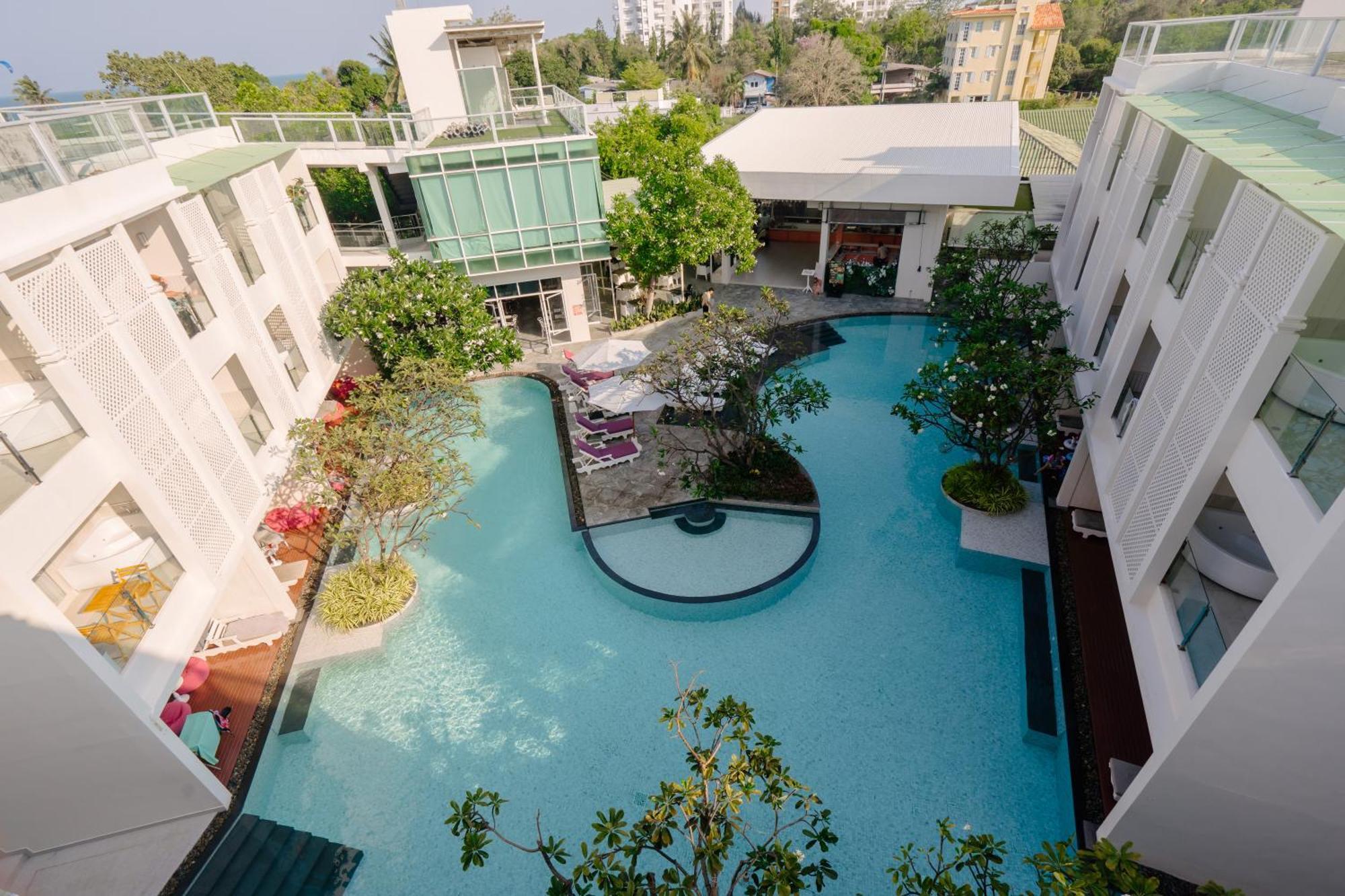 Hotel The Sea Cret HHQ