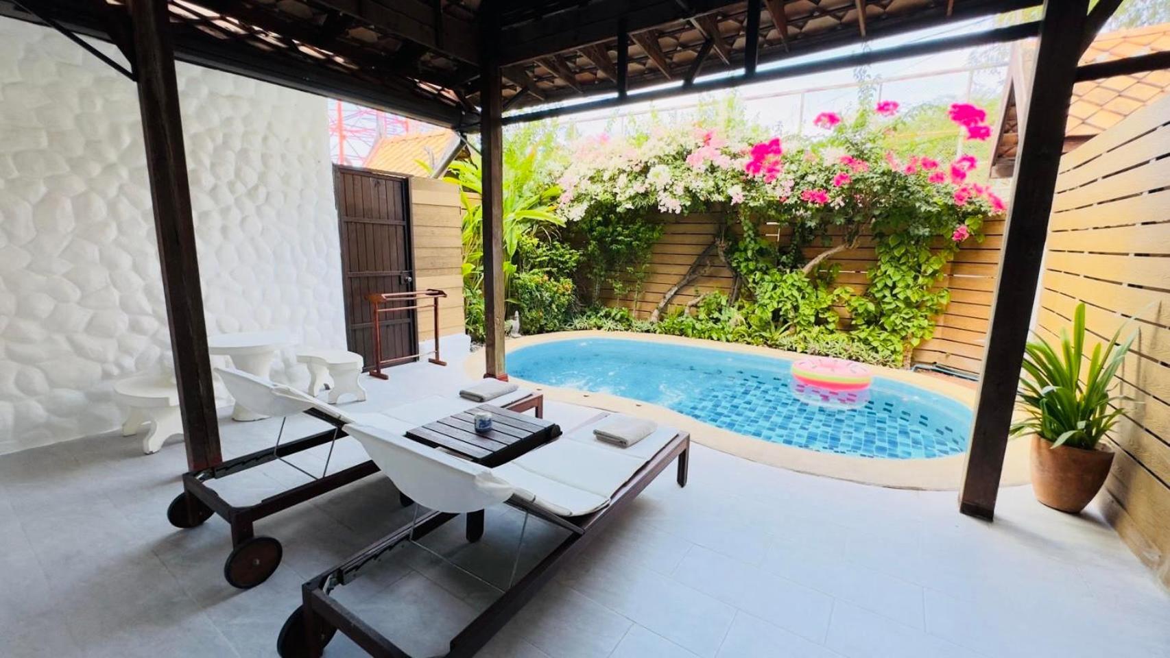 Resort Btc Boutique Private Pool บ้านทะเลจีน บูติค HHQ