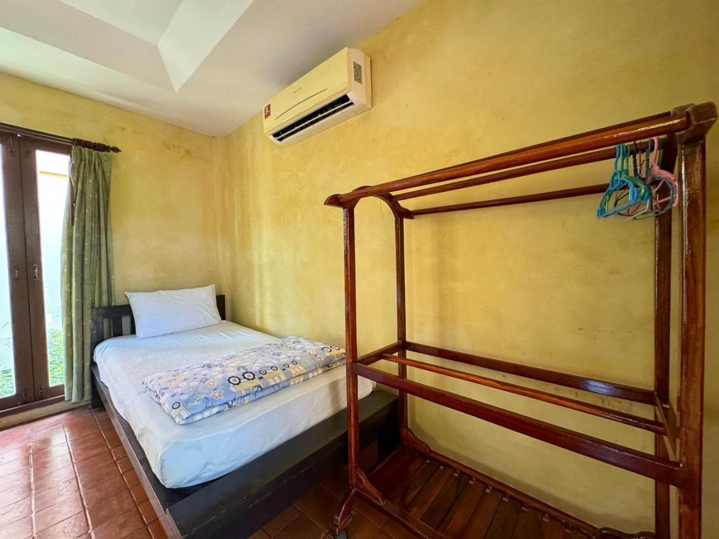 Baan Bali Pranburi Resort 2*