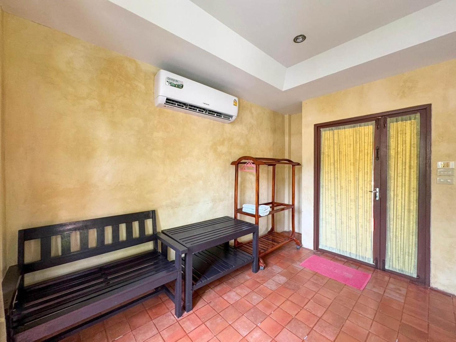 Resort Baan Bali Pranburi