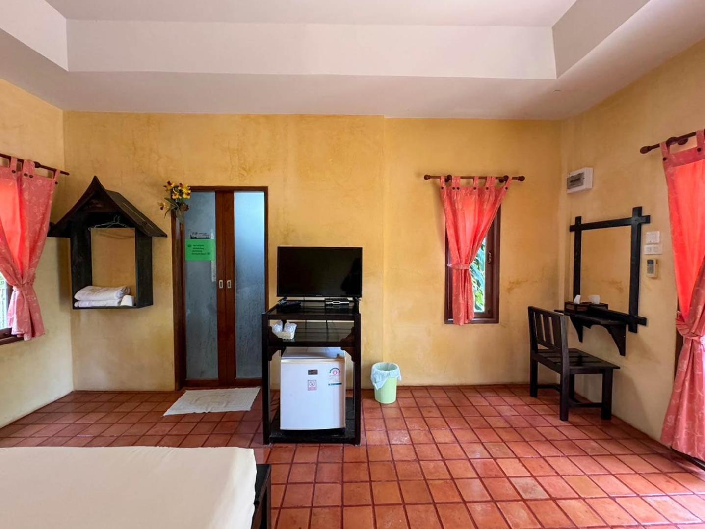 Baan Bali Pranburi Resort 2*
