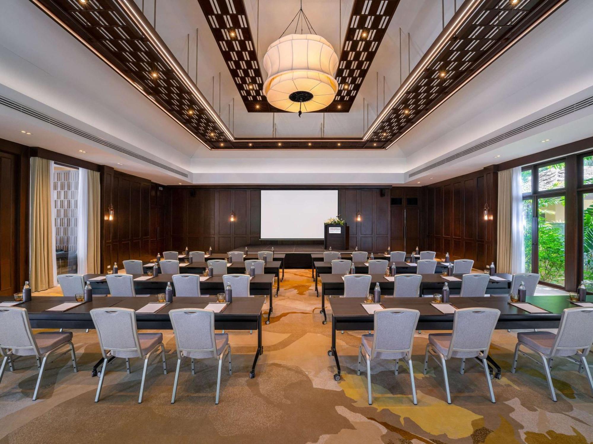 Moevenpick Asara & Resort