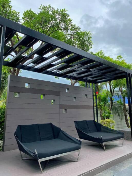 Beautiful Pool In City, 350 Meters From The ,pool View Apartamento Hua Hin
