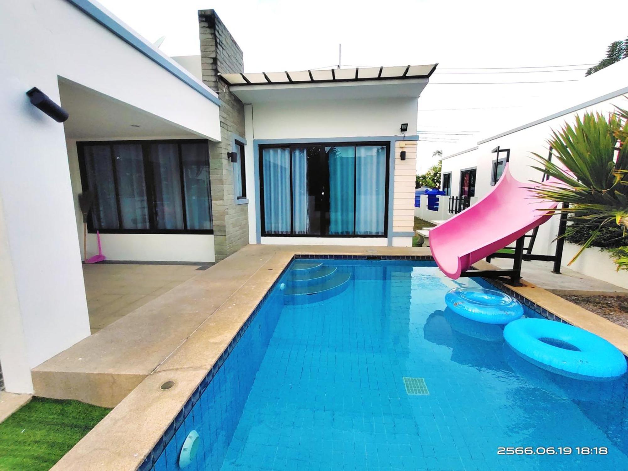 Sweet Party Hua-hin Private Poolvilla From 3km Biệt thự