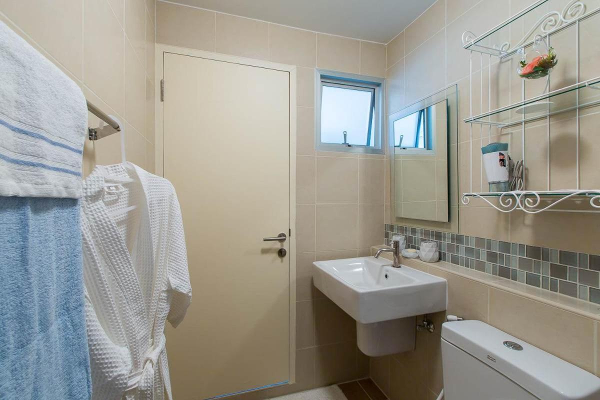 Baan Peang Ploen Apartment *