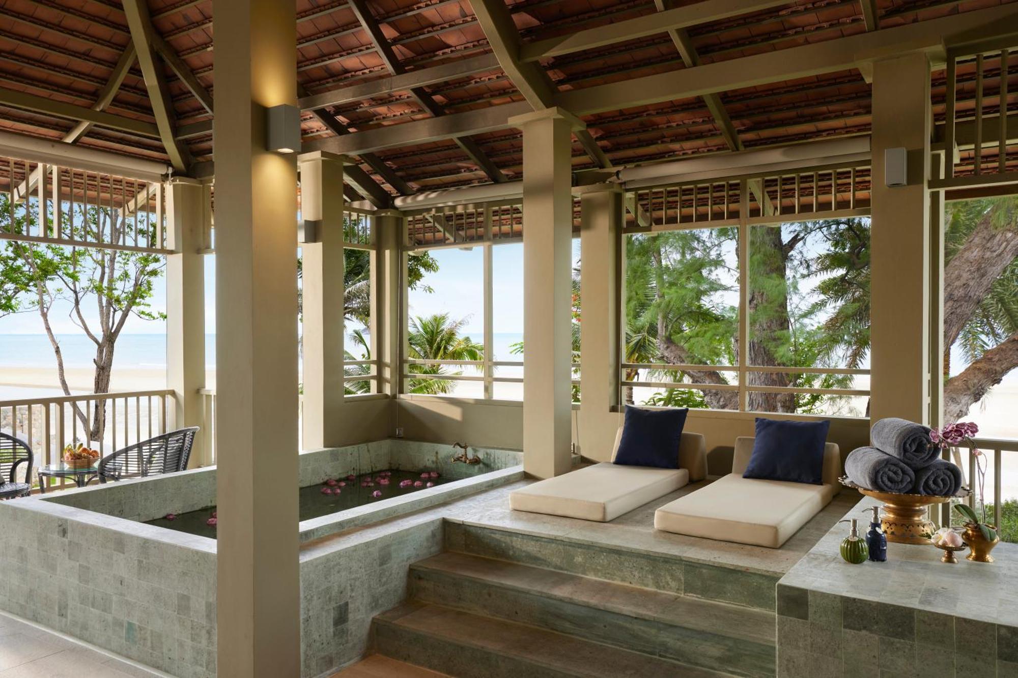 Charras Bhawan And Residences 5* Hua Hin