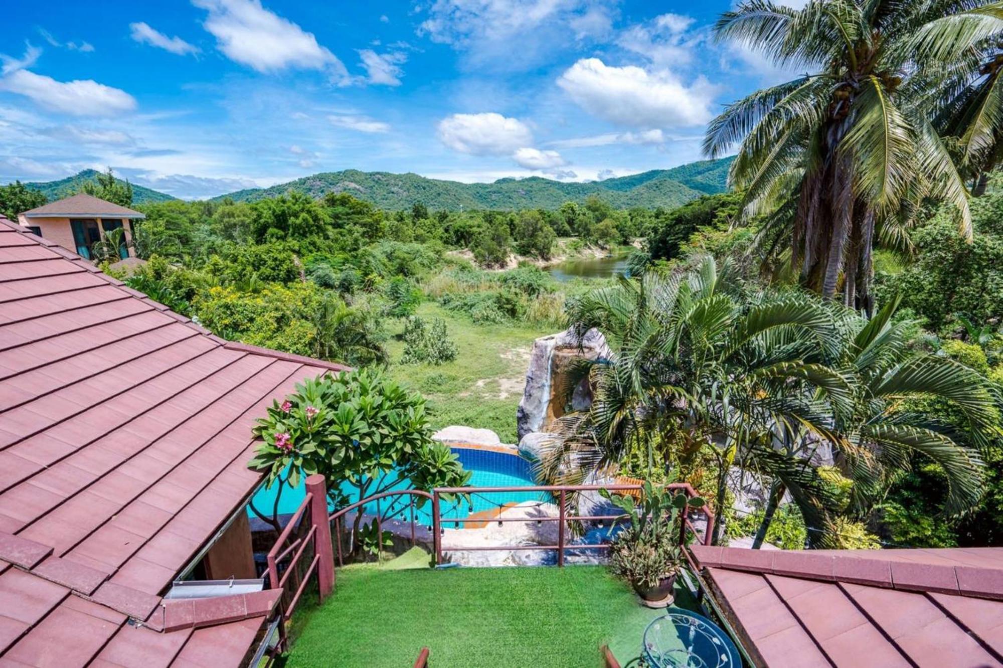 I-din Poolvilla: Nature Retreat With Mountain Views *