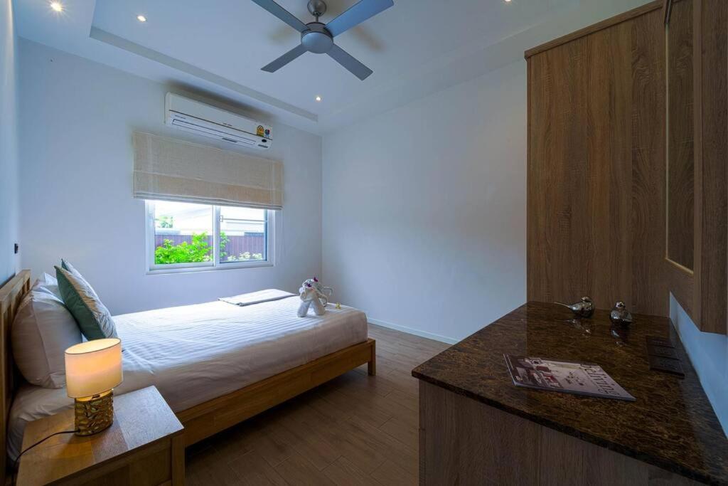 Modern 3 Bedroom Pool - Mr54 *
