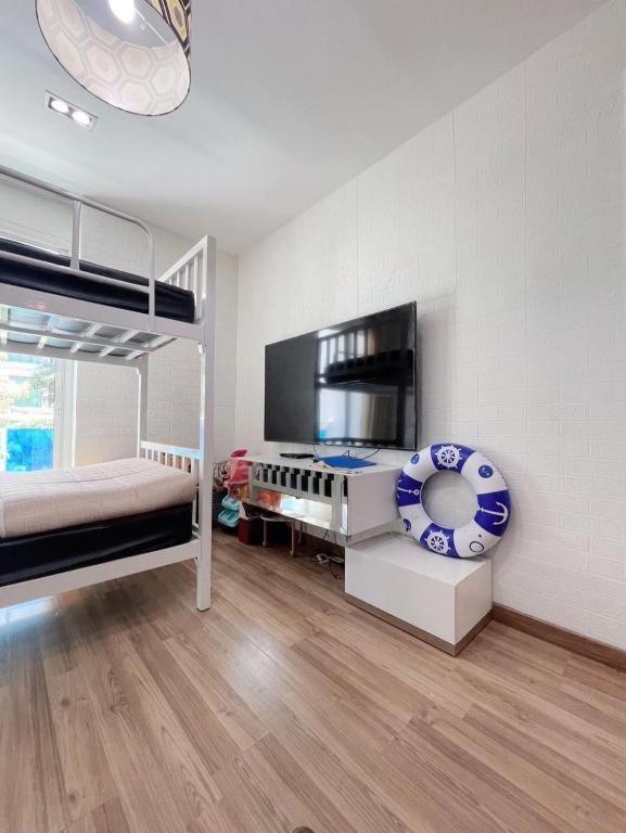 Căn hộ My C202 ราคาประหยัดกว่า ห้องแฟมิลี่ทำใหม่2ห้องนอน1ห้องรับแขกพักได้8 คนเล่นสวนนำ้ฟรี *
