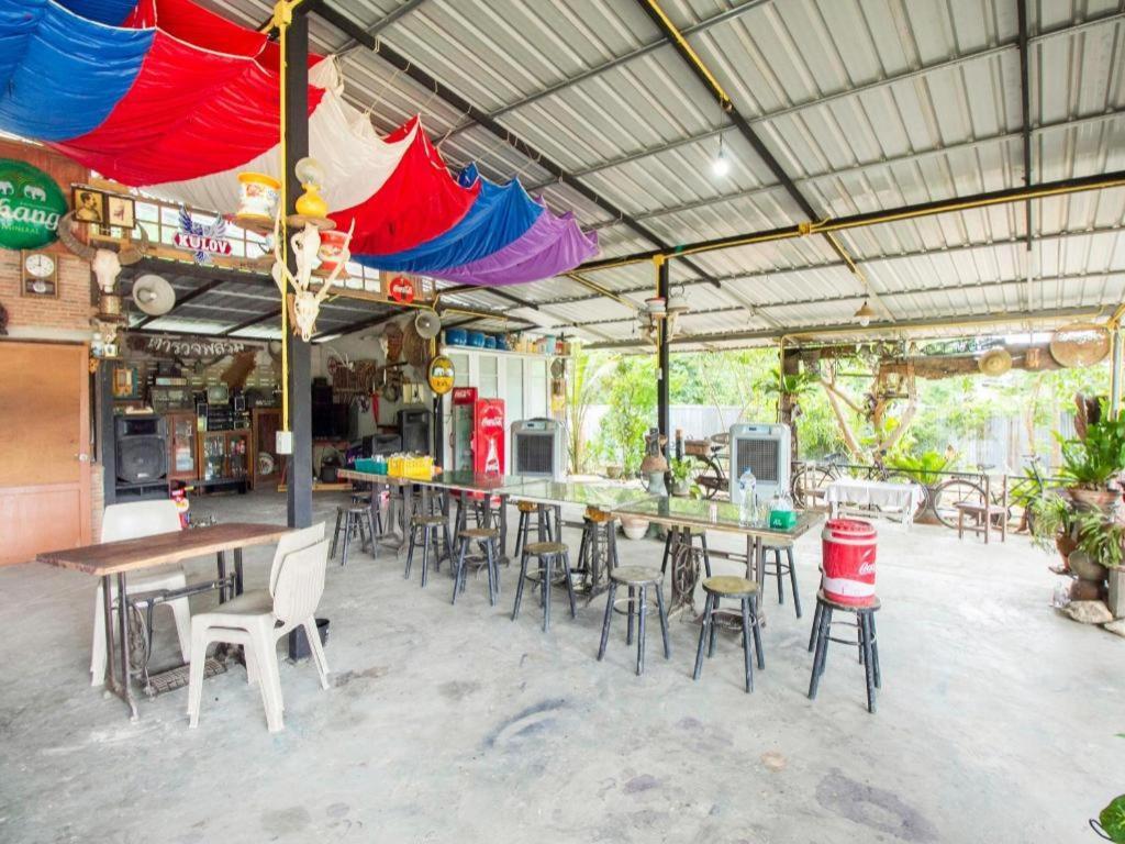 Hotel Oyo 999 Baan Pak Rom Ruen 2*