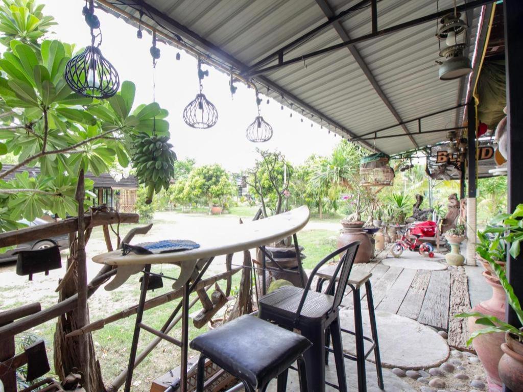Oyo 999 Baan Pak Rom Ruen