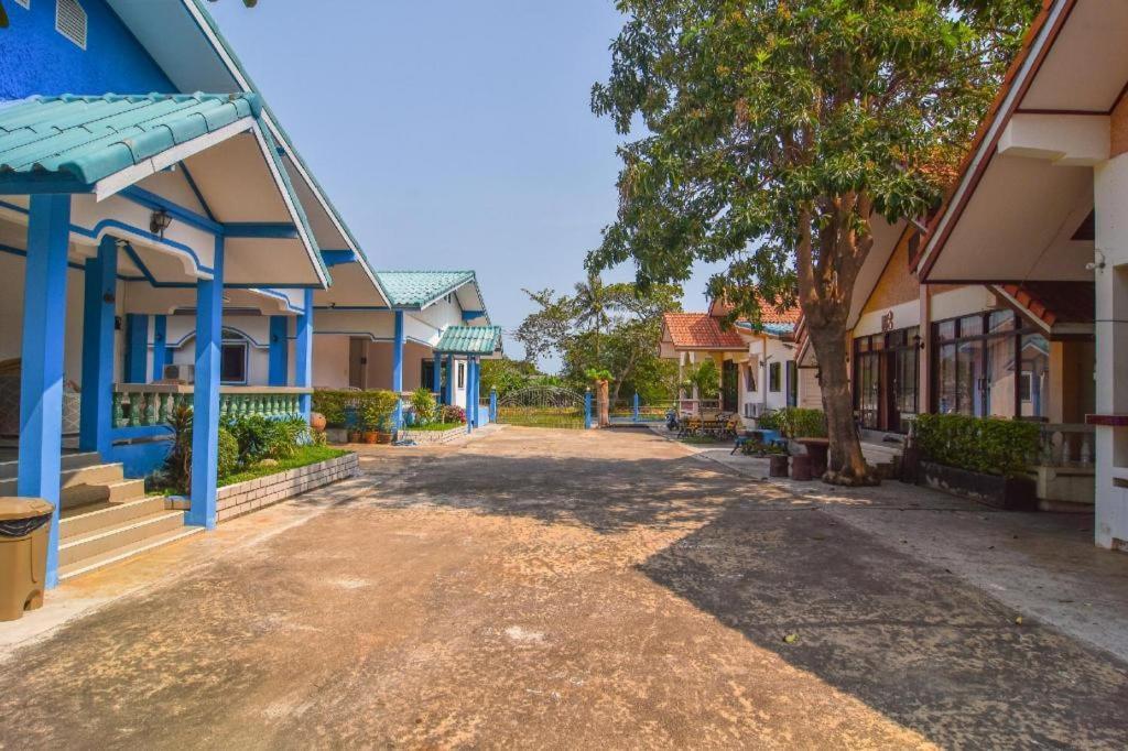 Resort Seaside Hua Hin