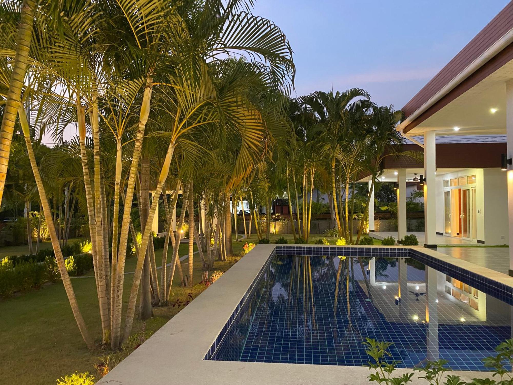 Ban Khun Tu Pool *