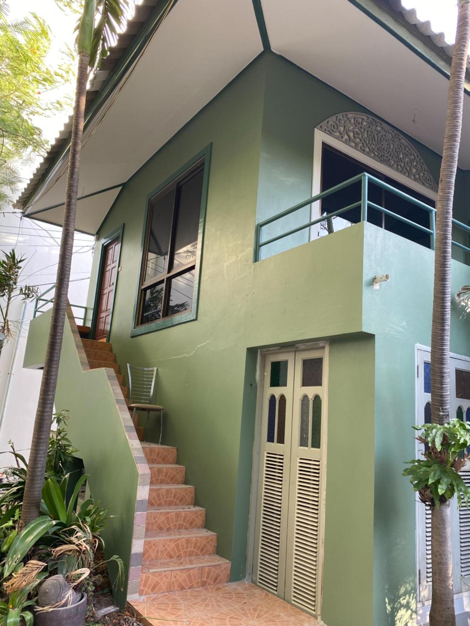 Baan Napapan Front, Homestay