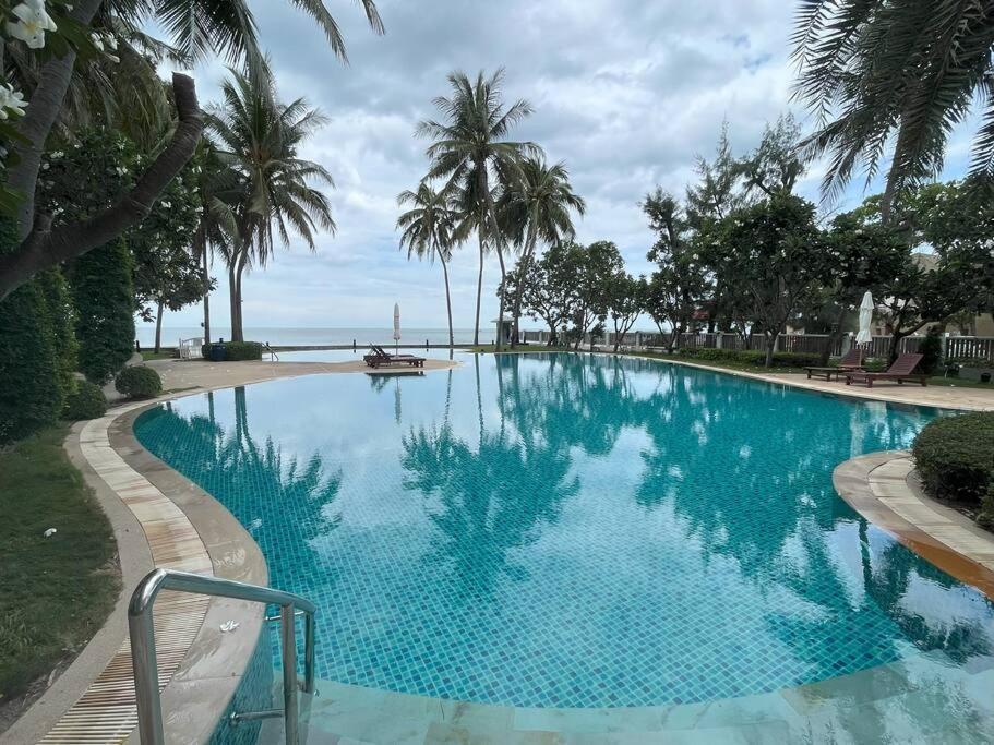 120 Sqm Beachfront