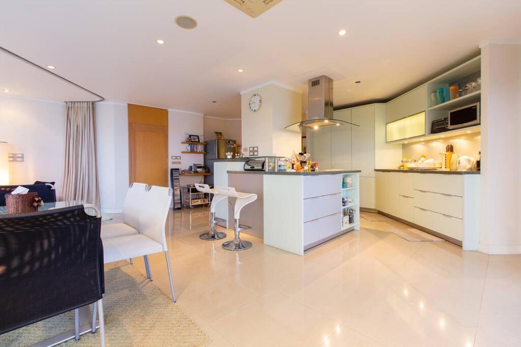 Apartment 120 Sqm Beachfront Hua Hin