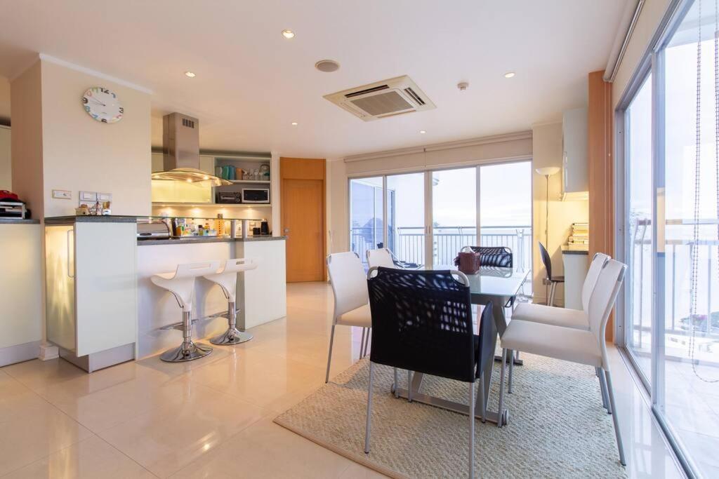 Apartment 120 Sqm Beachfront
