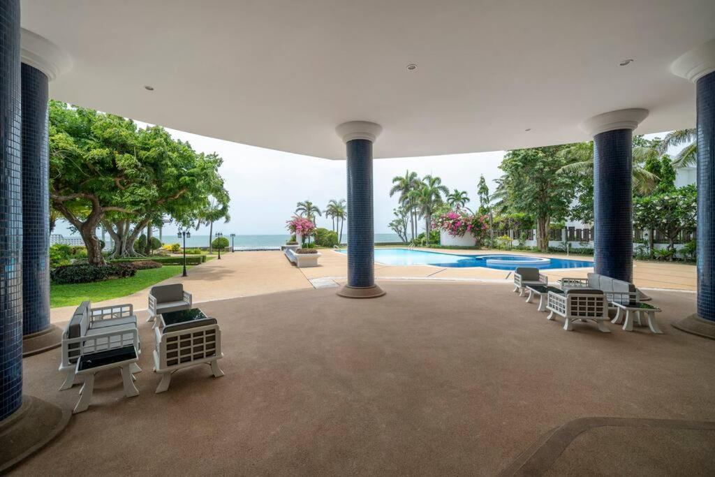4br Seaview 360 Penthouse 11f Apartment