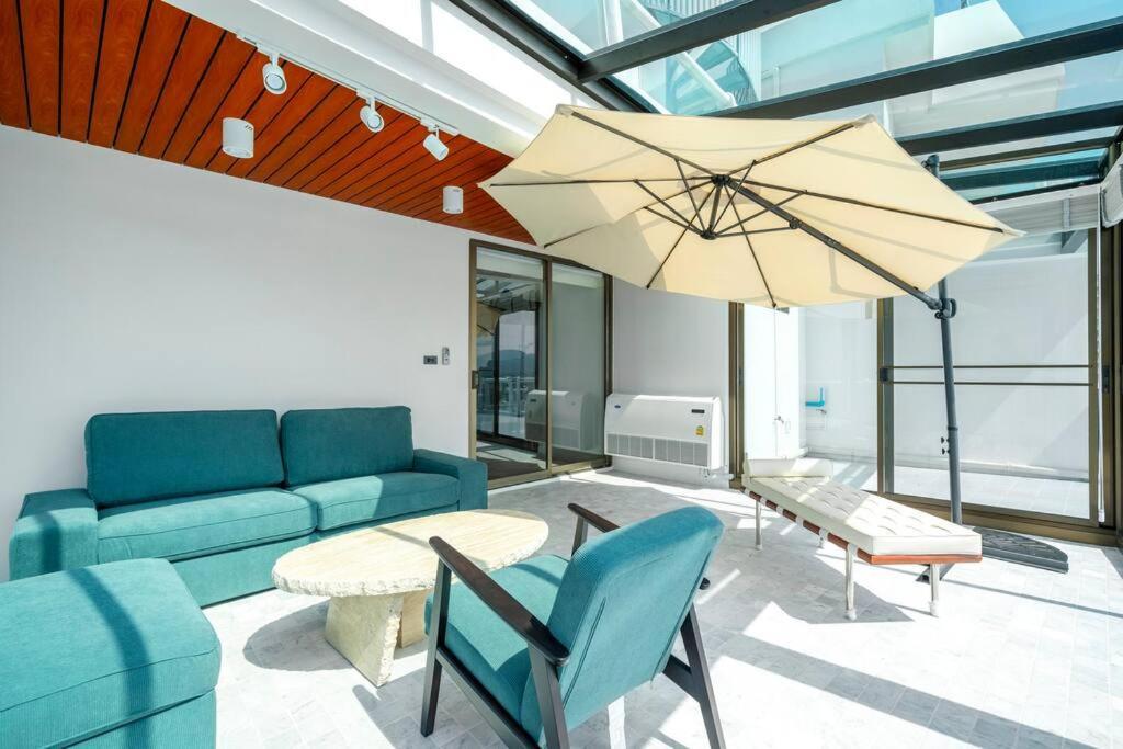 Apartment 4br Seaview 360 Penthouse 11f *