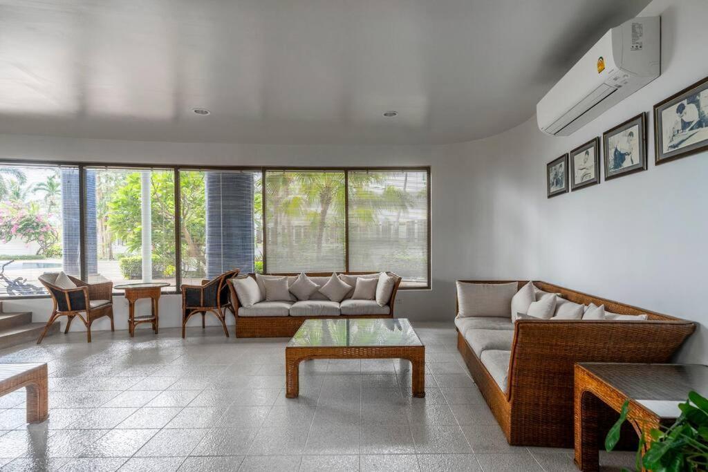 4br Seaview 360 Penthouse 11f * Hua Hin