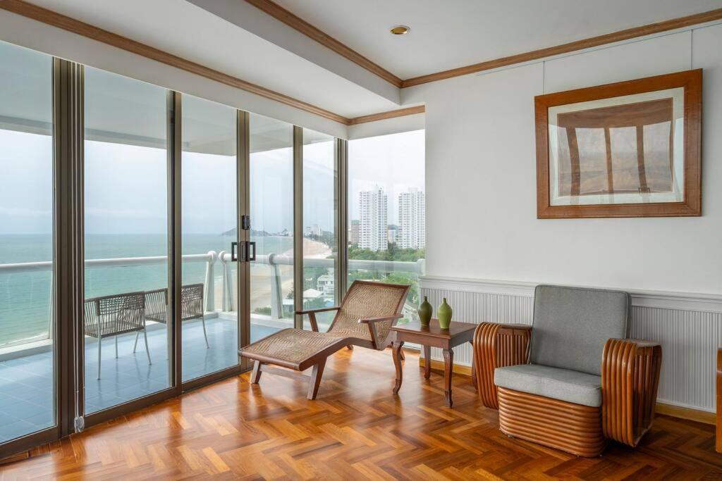 4br Seaview 360 Penthouse 11f Apartment