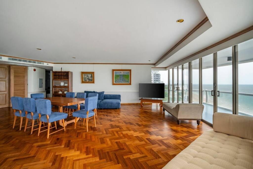 4br Seaview 360 Penthouse 11f Apartment