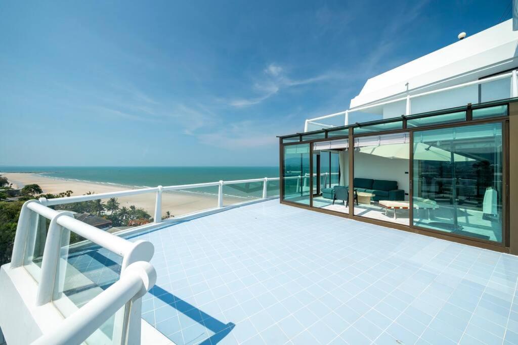 4br Seaview 360 Penthouse 11f Apartment