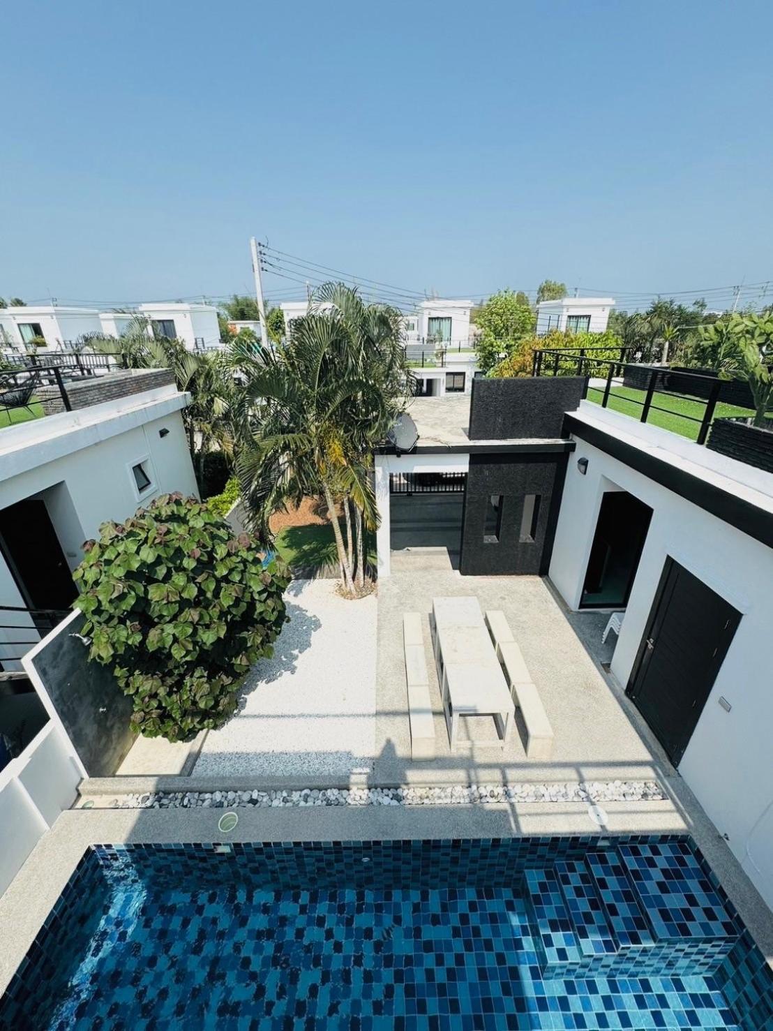 Happy Pool แฮปปี้พูลวิลล่าหัวหิน Villa