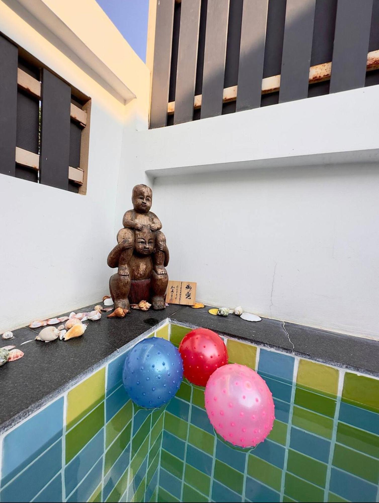 With Private Pool And Bbq, 3 Km From The Beach!