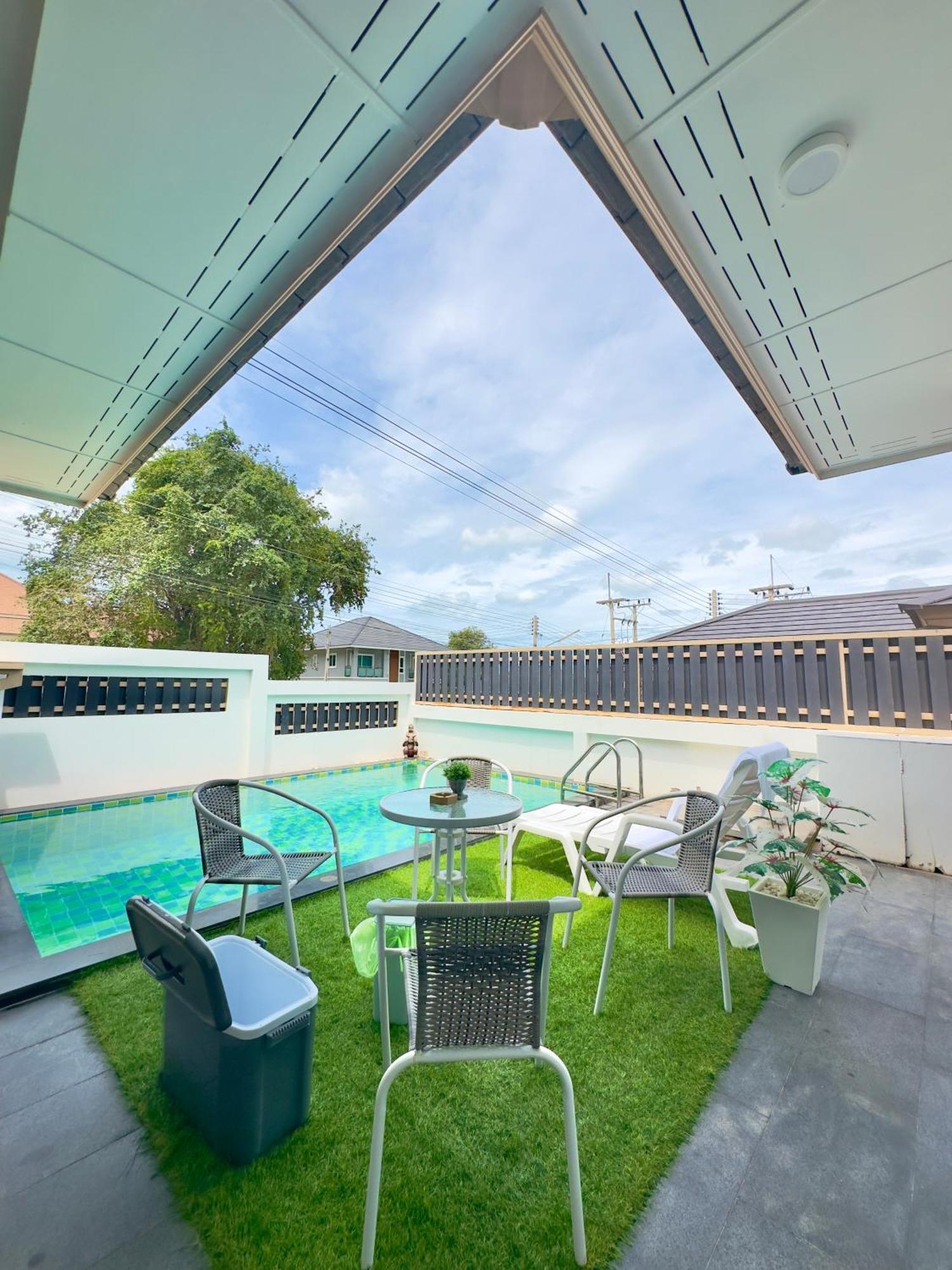 Villa With Private Pool And Bbq, 3 Km From The Beach!