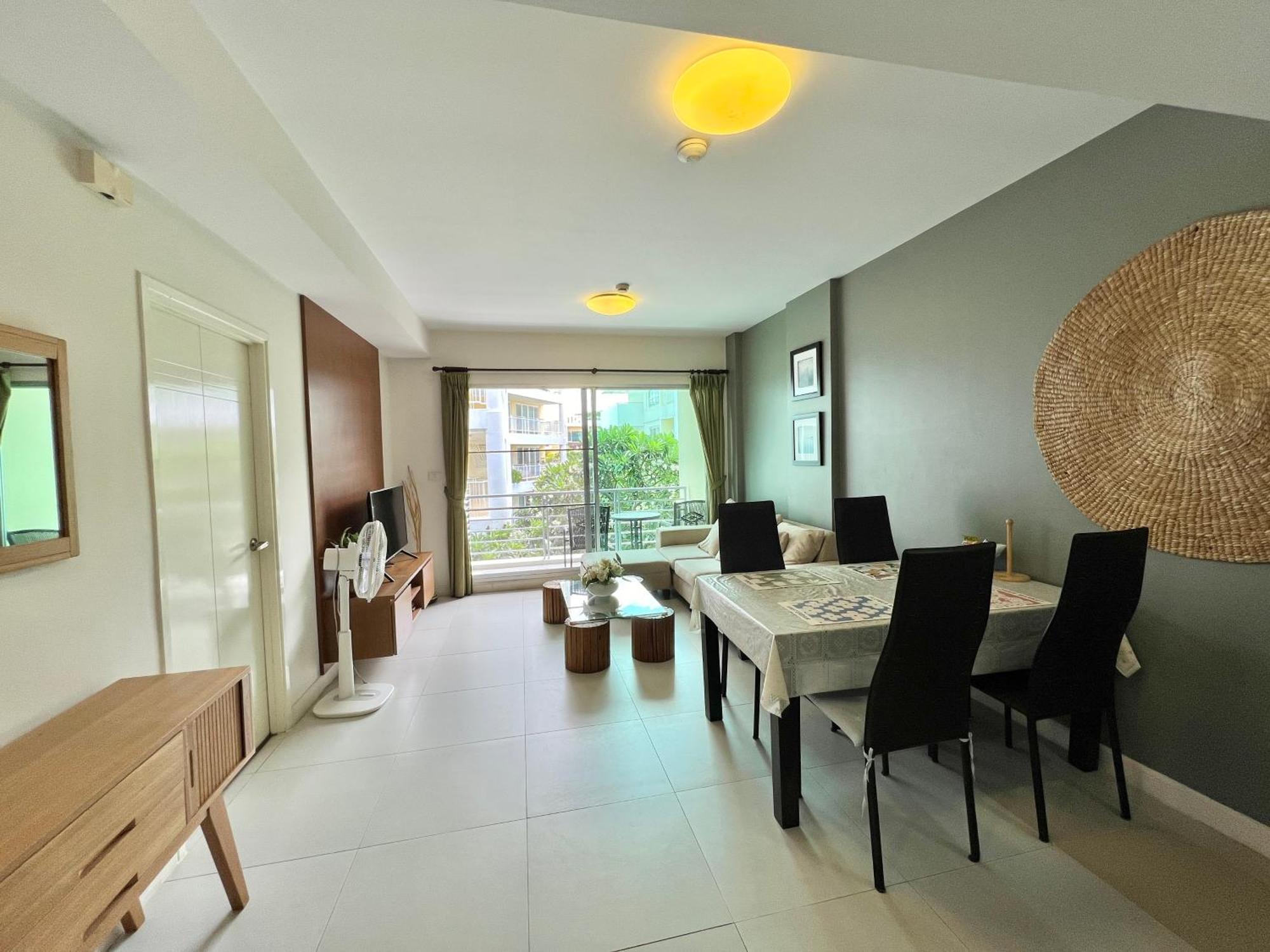 E303 Baan Sanpluem By Pat Apartment *
