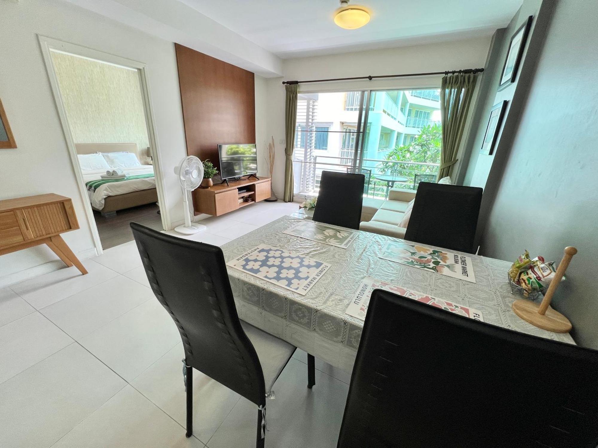 Apartment E303 Baan Sanpluem By Pat *