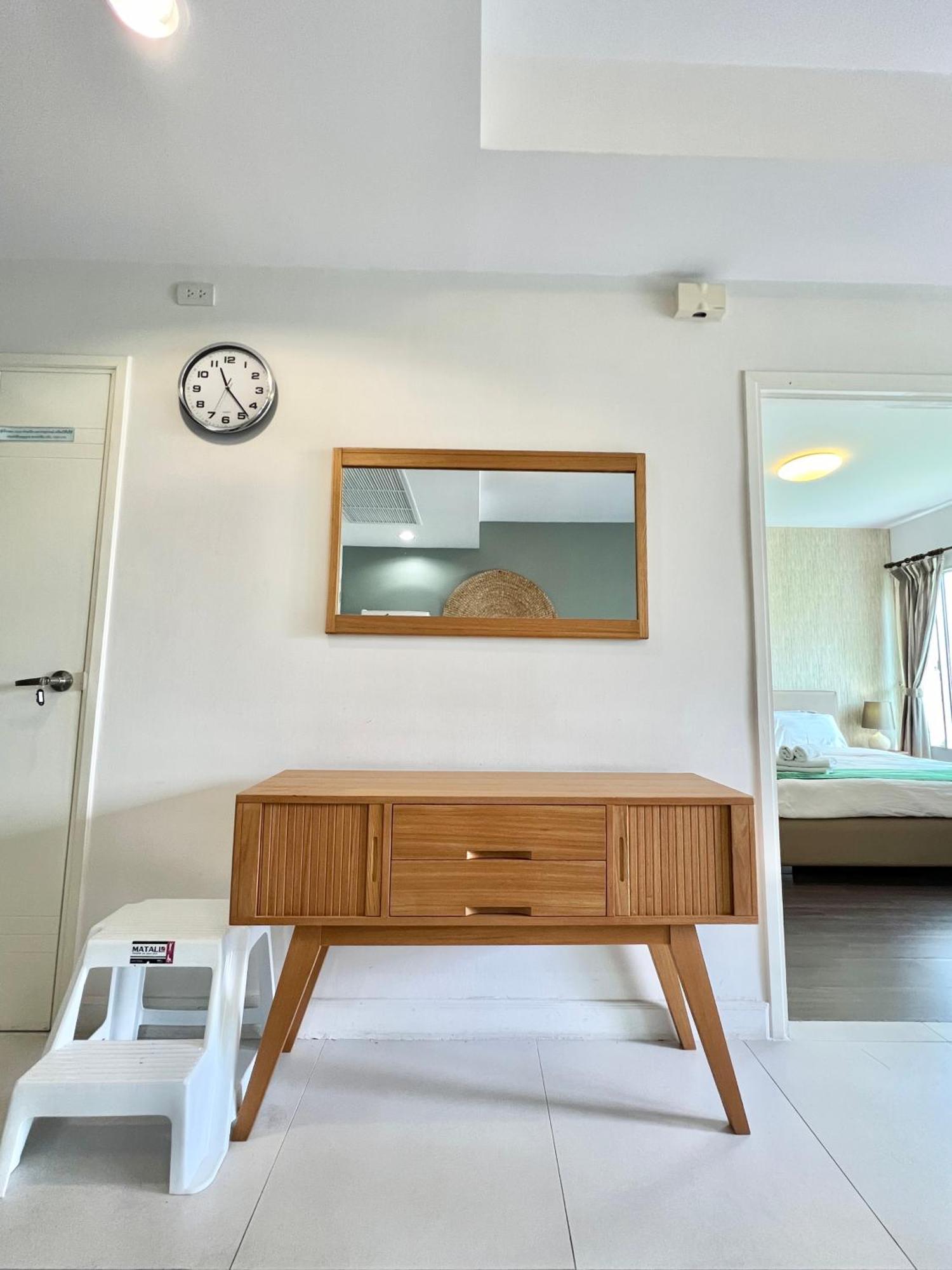 E303 Baan Sanpluem By Pat Apartment