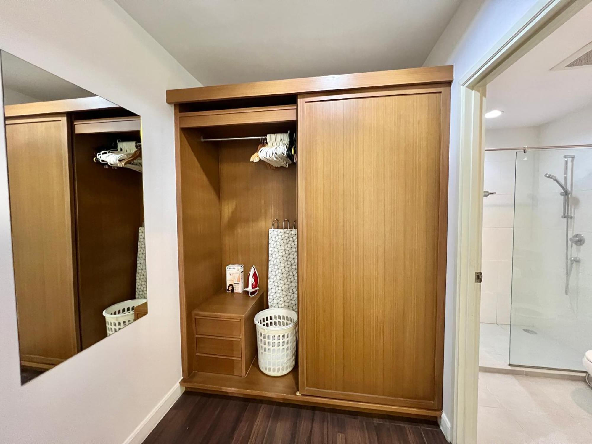 Apartment E303 Baan Sanpluem By Pat