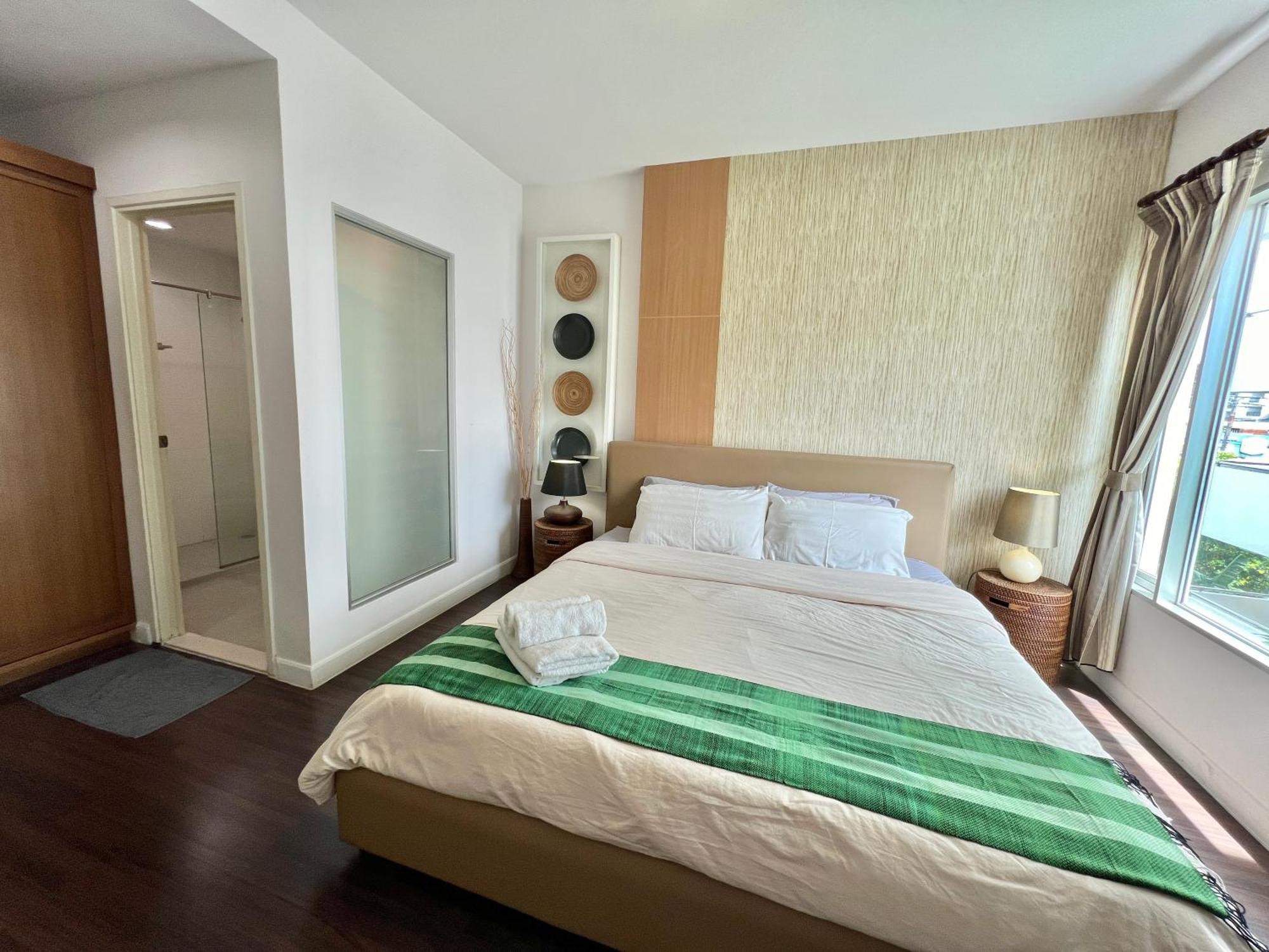 E303 Baan Sanpluem By Pat Apartment *