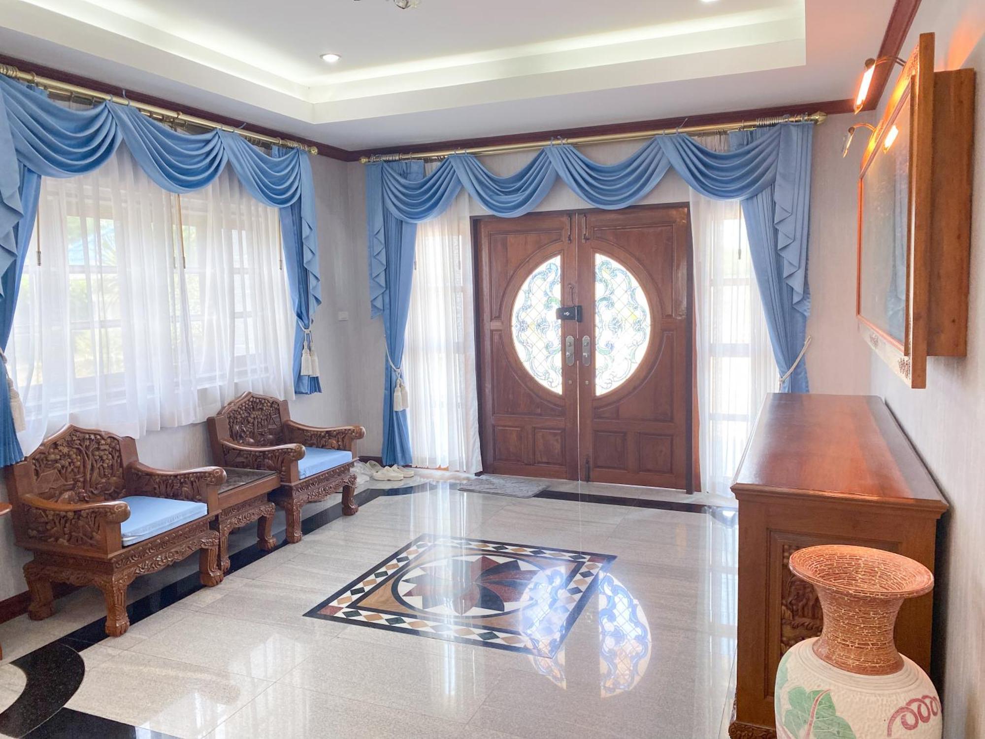 Huahinpoolvilla Villa
