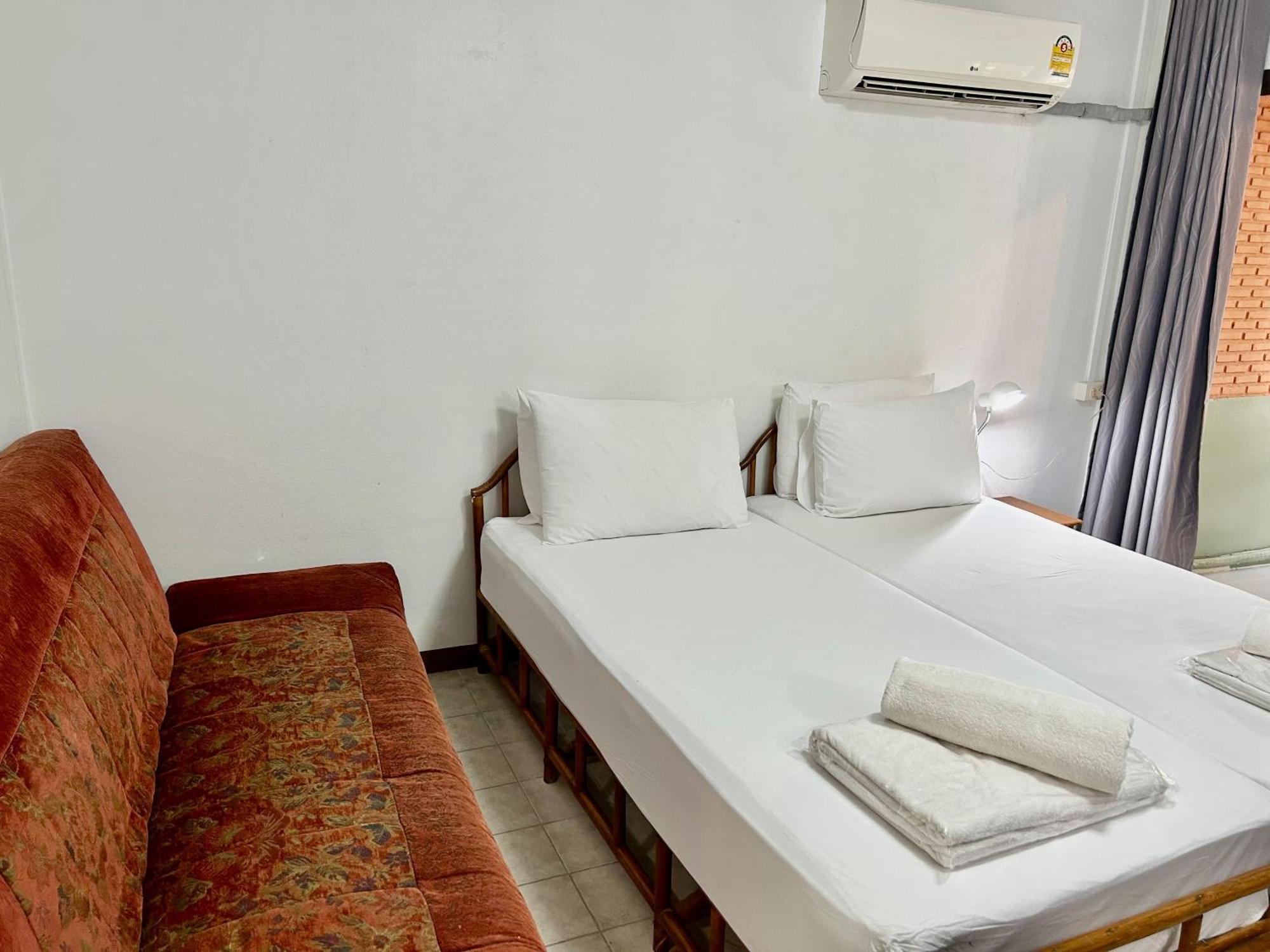 Homestay Baan Napapan Front,