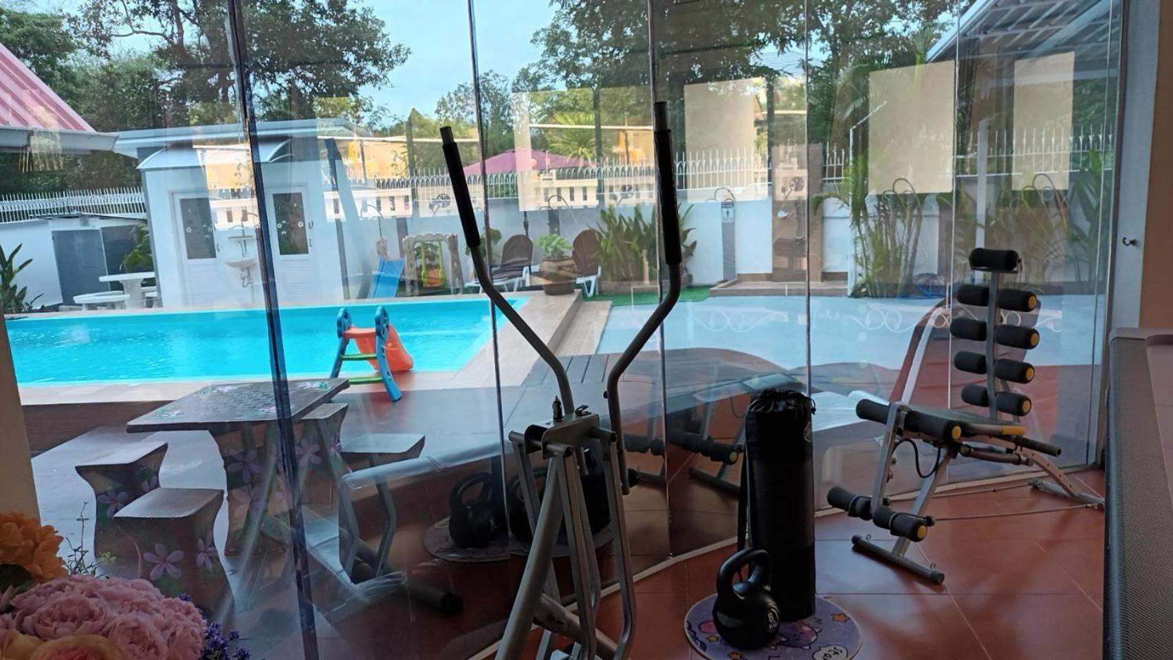 Pool & Hua Hin
