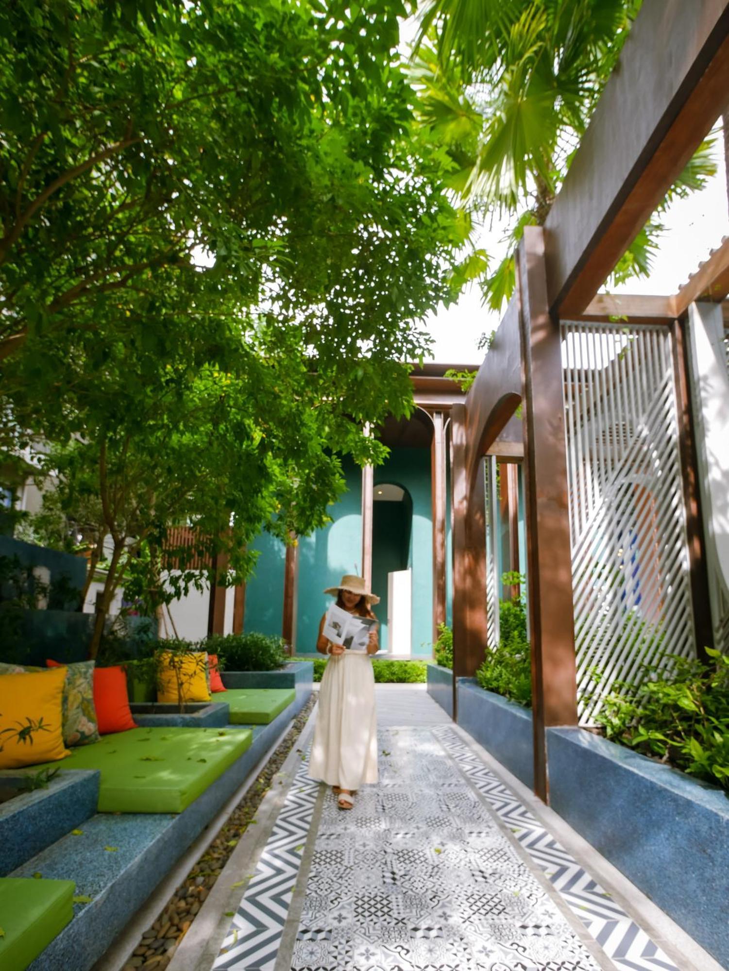 Apartment Cicada Bed Sea View Beachfront Hua Hin