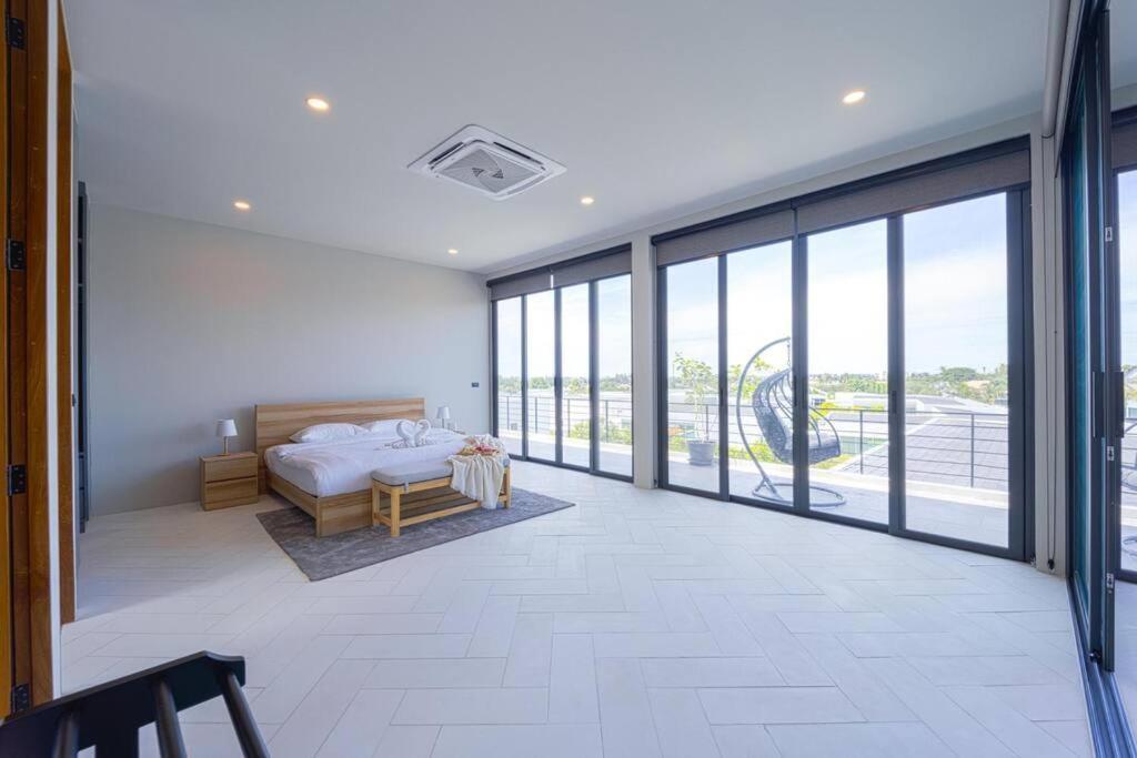 Luxury Large 3 Bedroom Pool Villa! - Kh-c5 Holiday home Hua Hin