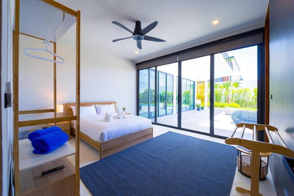 Luxury Large 3 Bedroom Pool Villa! - Kh-c5